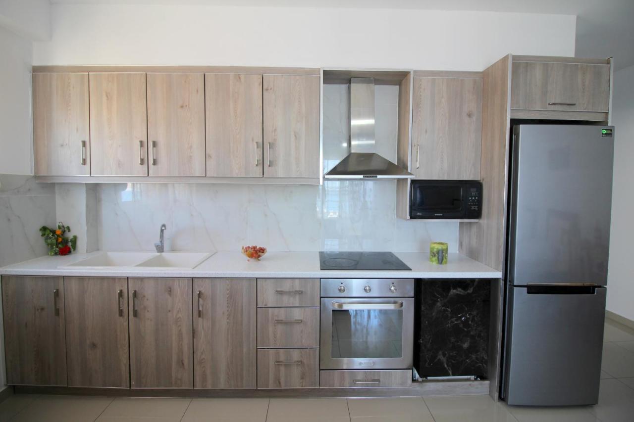 Eduart Apartments 2 Sarande Bagian luar foto