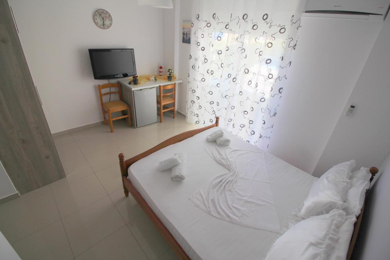 Eduart Apartments 2 Sarande Bagian luar foto